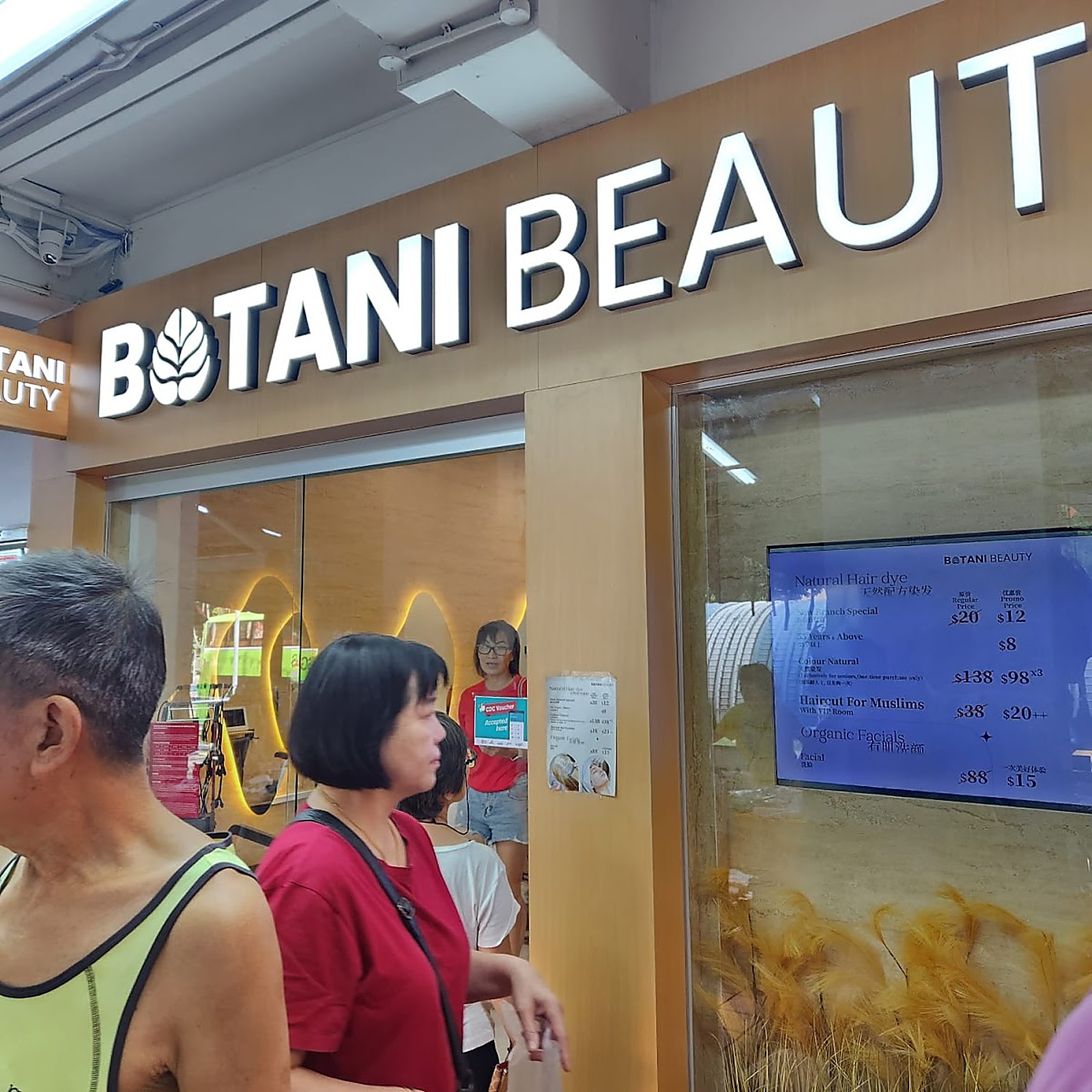 Botani Beauty Story salon storefront and service menu