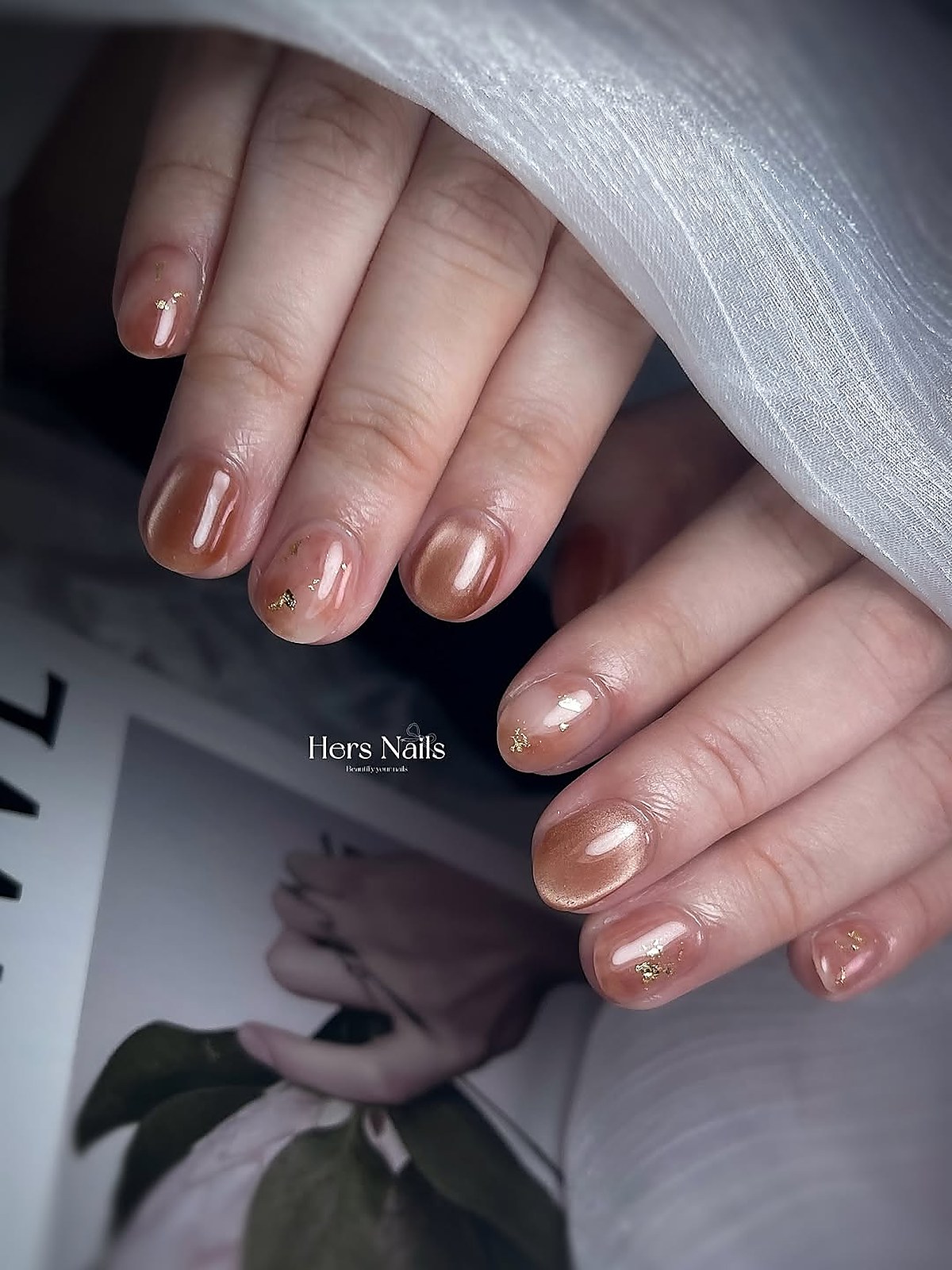 Manicure nail art polish at Hers Nails