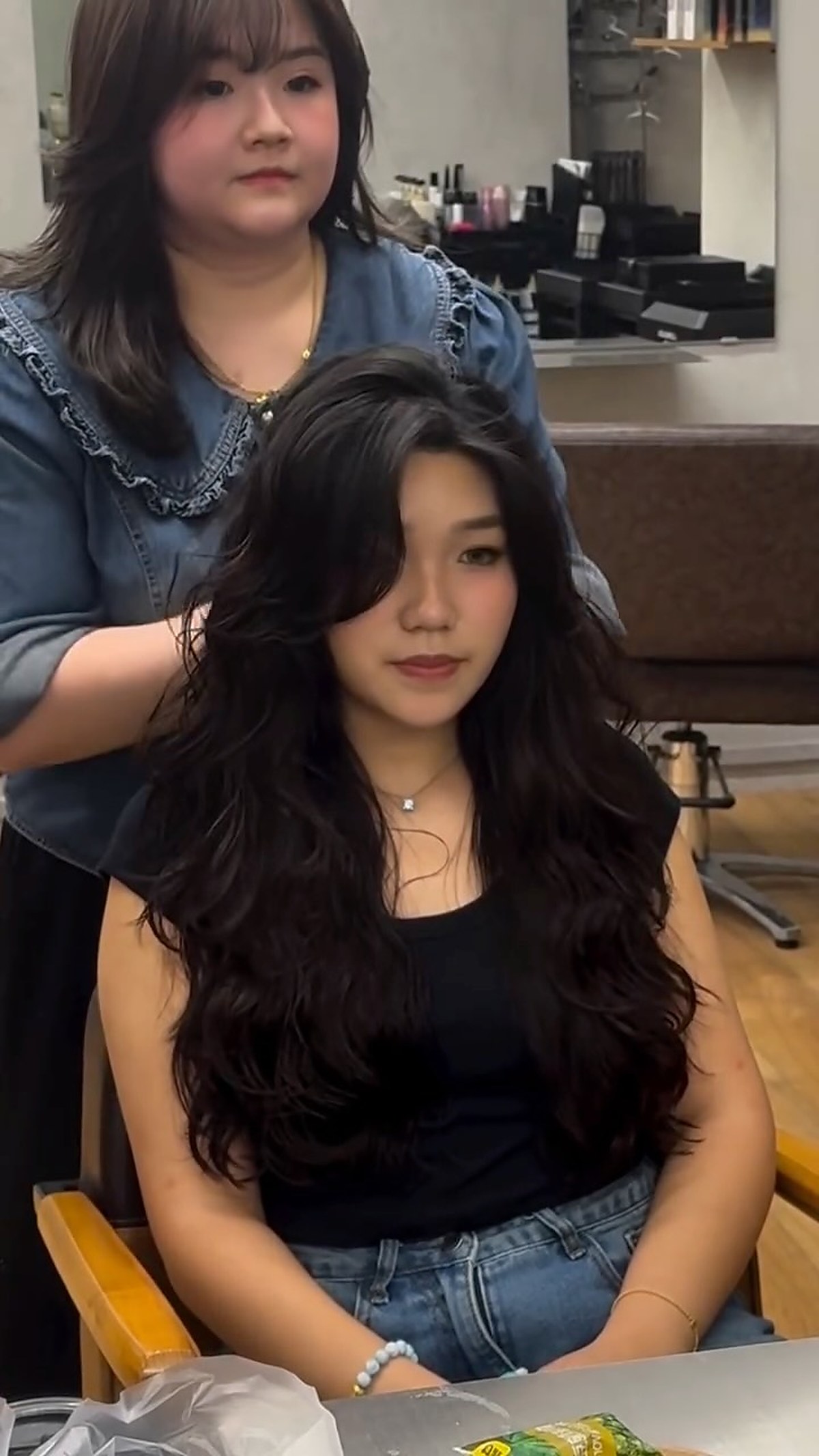 long_hair_styling_result at Hube Salon