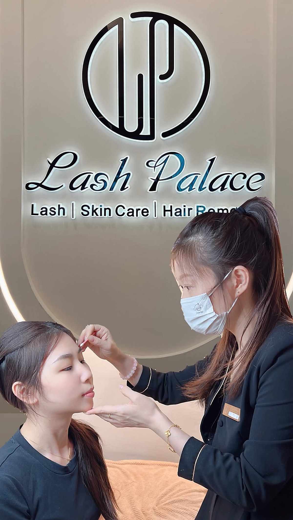 Lash extension application in progress at the studio