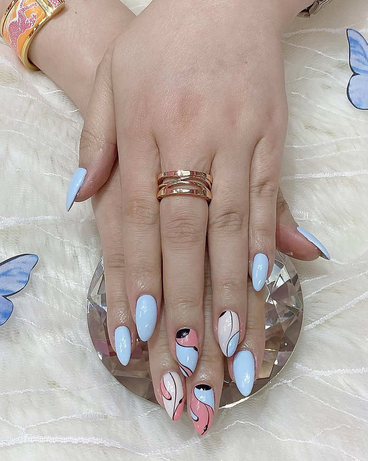 Custom nail art manicure design