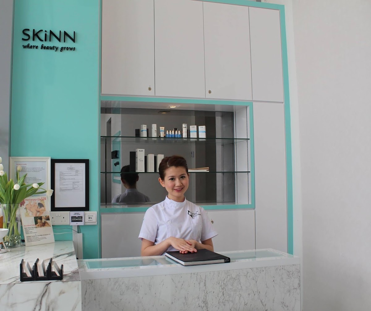 salon reception desk
