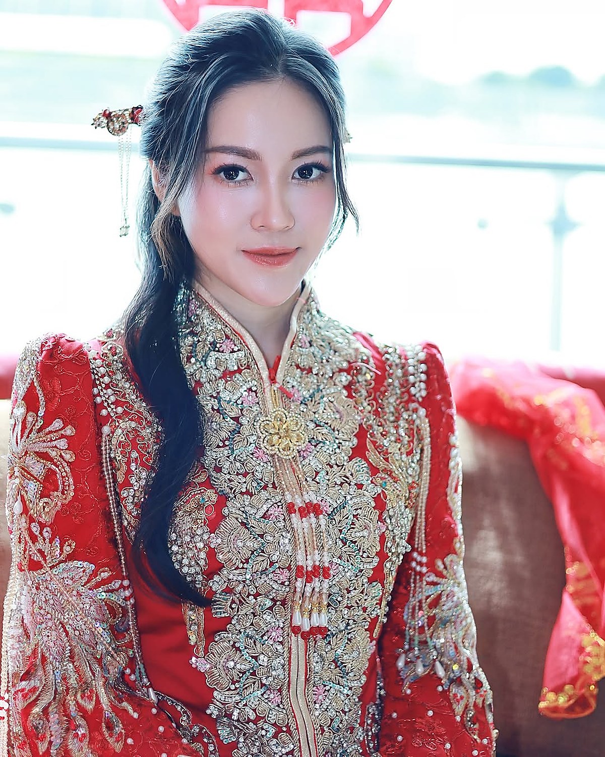 Traditional styling portrait of a bride