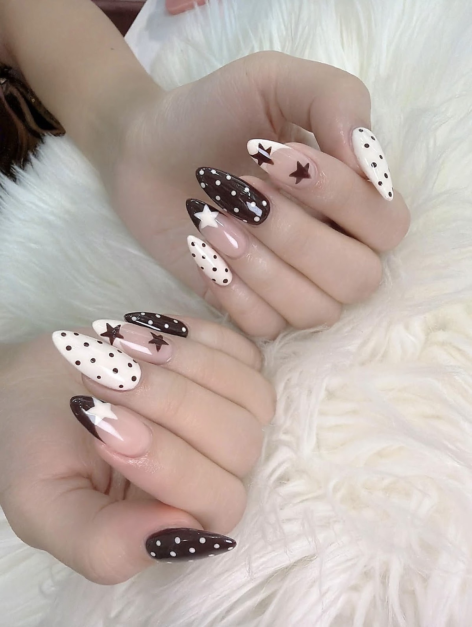 Nail art design manicure in progress at SuSu The Nails Story studio