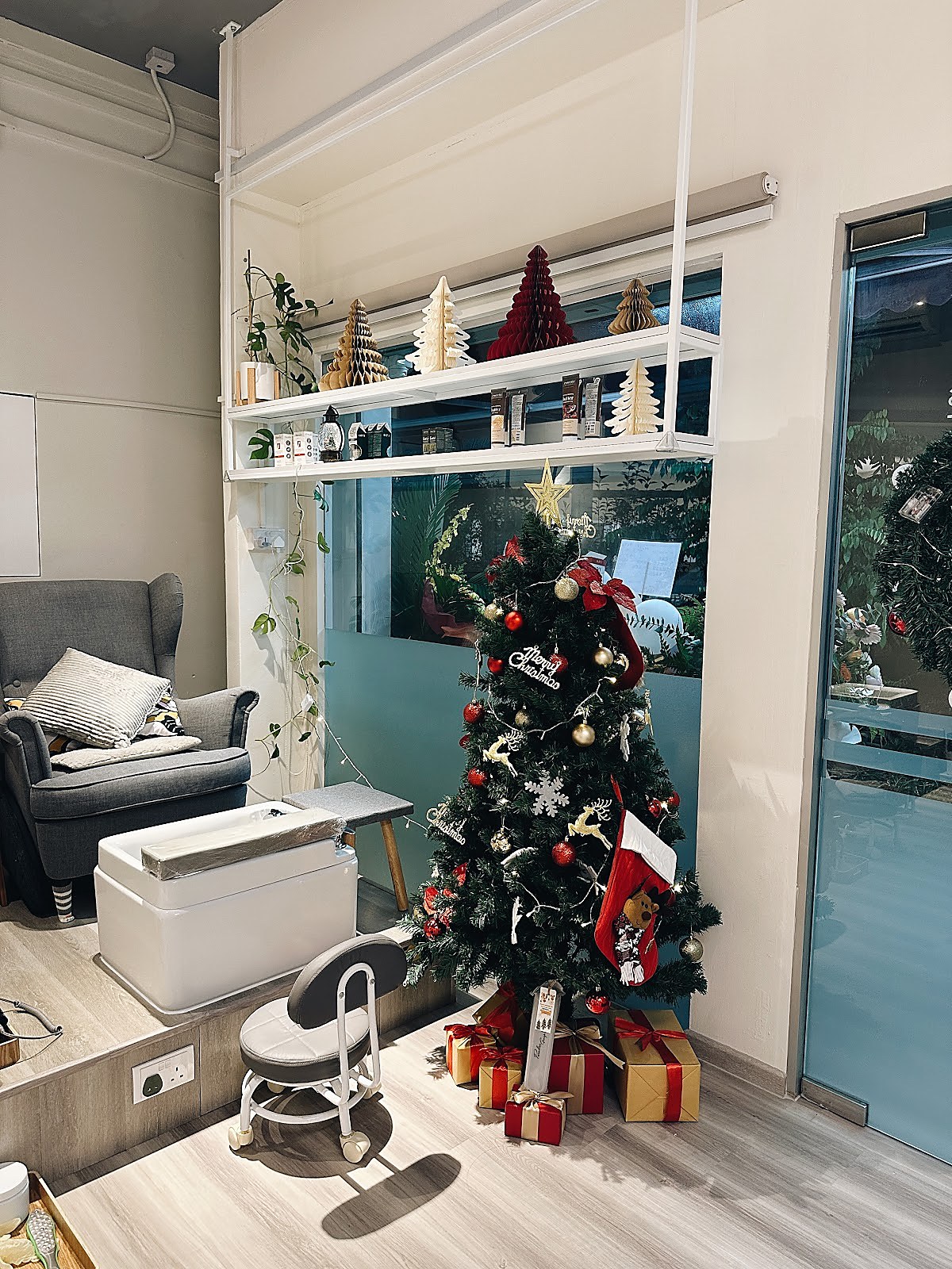 Holiday office decoration — festive studio styling